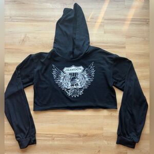 Freedom Long sleeve crop